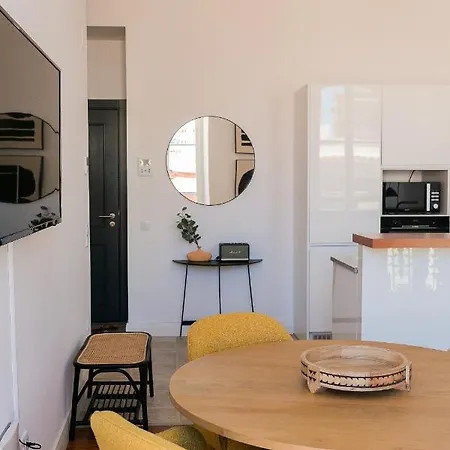 Apartment President Pais *